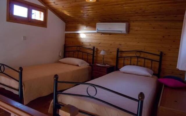Athina Apartments