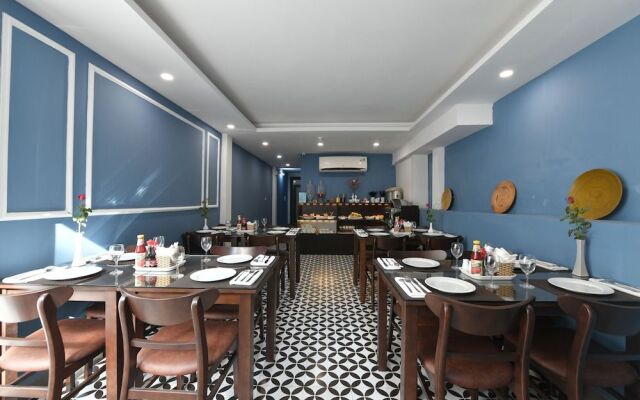 Hanoi Elpis Central Hotel