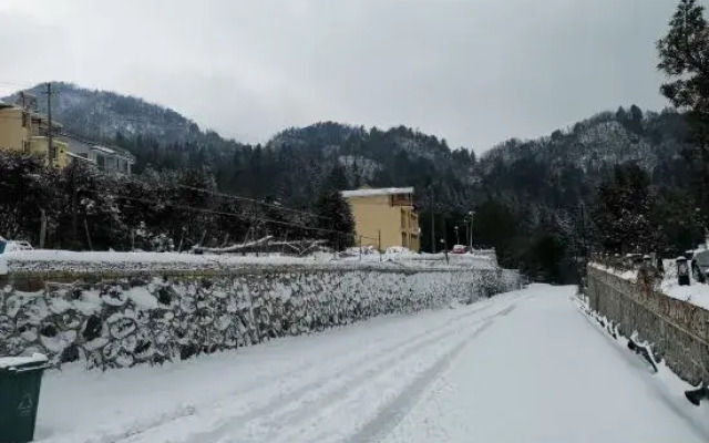 Zhangjiajie Guanshanyuan Homestay (Wulingyuan National Forest Park)