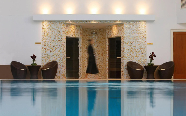 The Shelbourne, Autograph Collection
