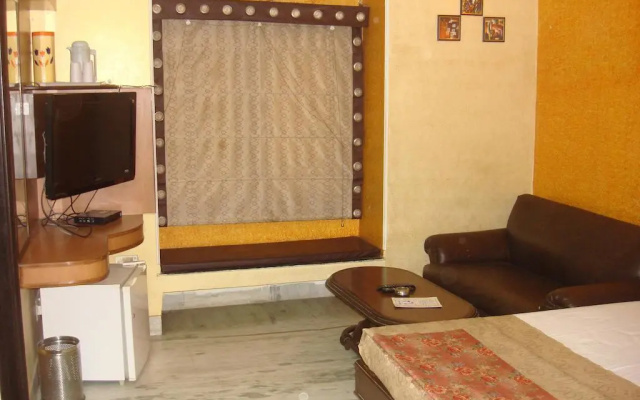 Rama Residency