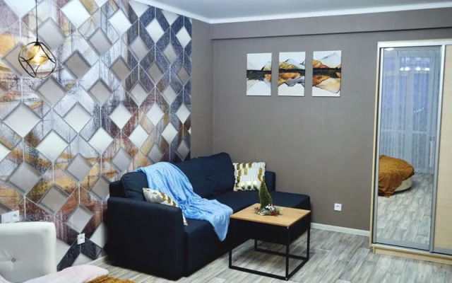 Rent House on Kurchatov Avenue, 12