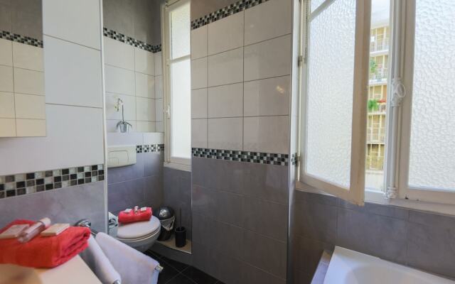 Palais Promenade AP4166 by Riviera Holiday Homes