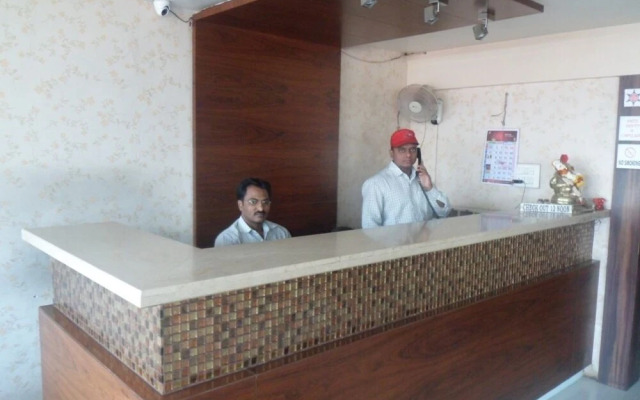 Hotel Rajmahal