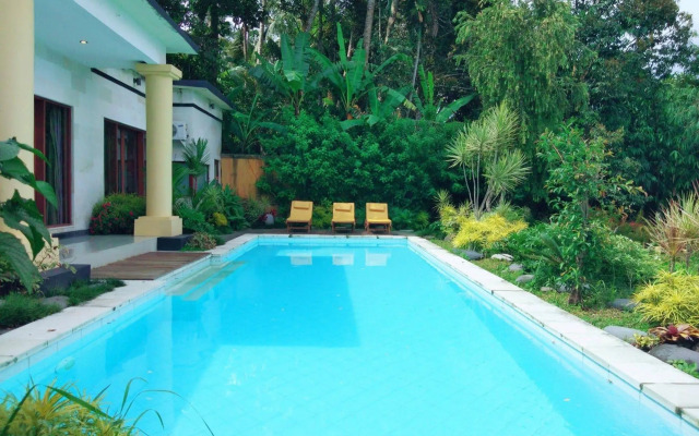 Green View Private Villas