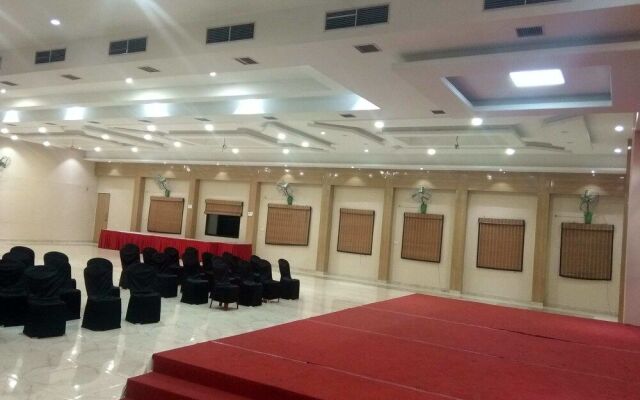 JK Rooms 108 Hotel Royal Regency