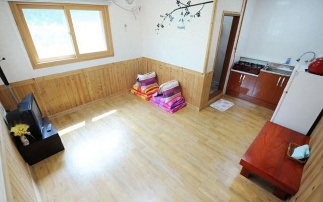 Damyang Clover Pension