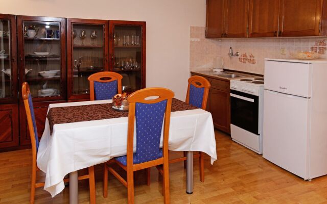 Rose Garden Apartments