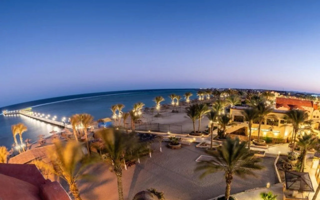 Protels Beach Club & SPA