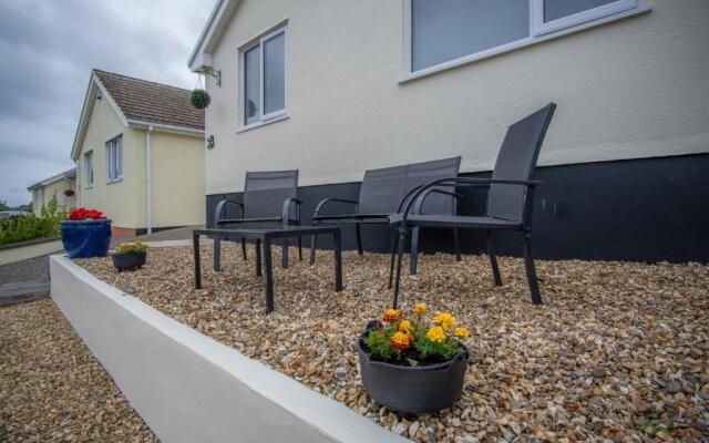 Seawinds - 2 Bedroom Bungalow - Pentlepoir
