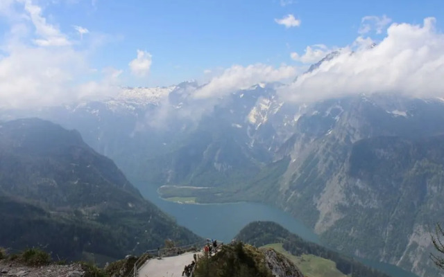 Haus Brunneck Modern Retreat