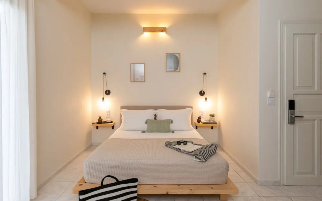Capella Skiathos Town