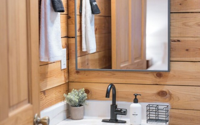 Red Feather Cabins 320