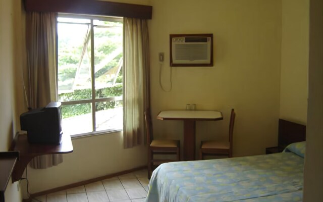 Hotel Veleiros