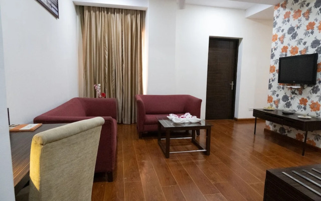 Hotel Hyphen Premier Meerut
