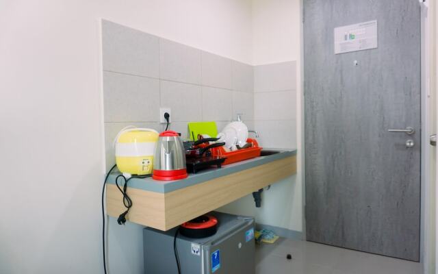 Nice And Elegant Studio At Osaka Riverview Pik 2 Apartment