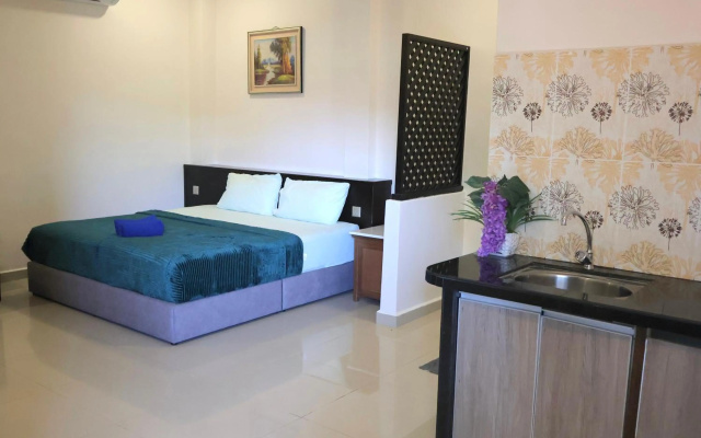 Shell Out Cenang Beach Resort – Guest Rooms – Langkawi