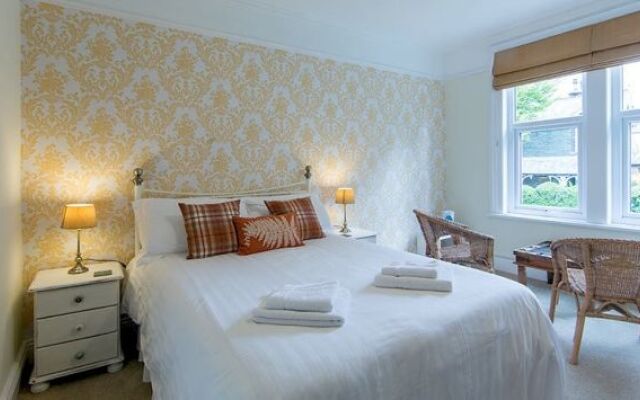 Woodside Guest House