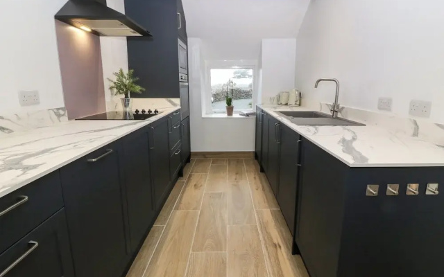 Y Bwthyn