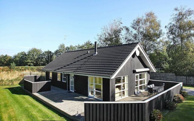 Splendid Holiday Home in Laeso near Museum Court