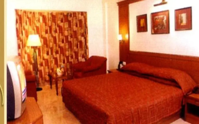 Hotel Varsha International