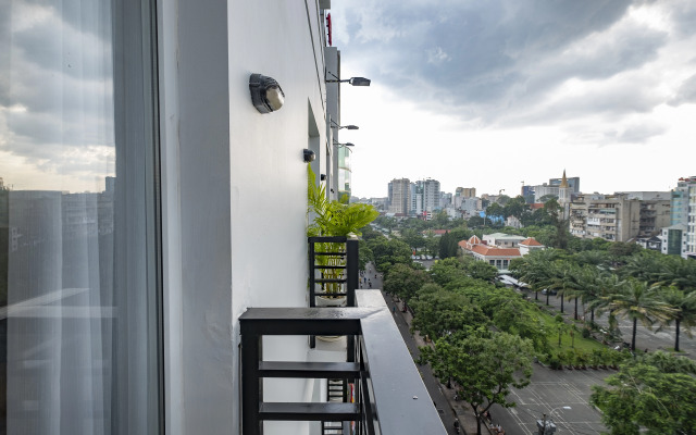 Vien Dong Hotel