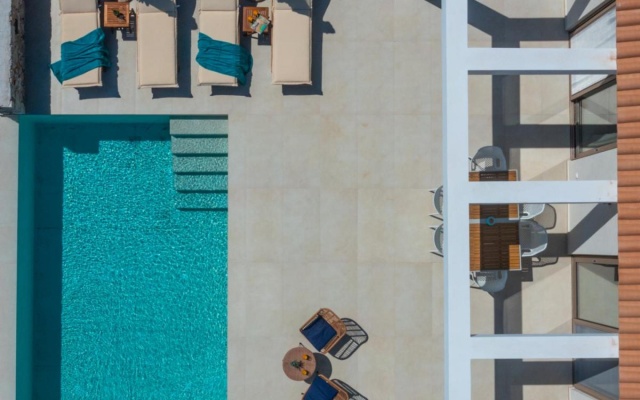 Thelxi's Suites - Brand New Seaview Suites! - Thelxi's Suite II - Brand New Seaview Suite!