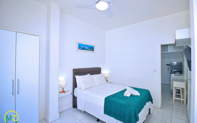 Studio vista mar para 4 pessoas em Copacabana