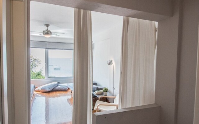 Nereus Seafront Villa by QR Booking