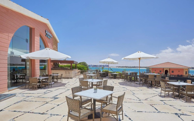 Golden Ocean Marina Hotel