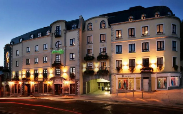 hotelImage