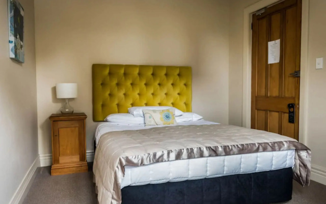 The Grange Boutique B & B and Motel