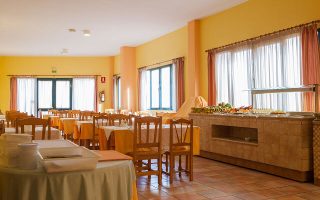Apartamentos la Caleta