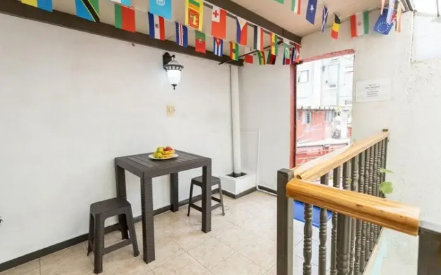 Hostpal Hostal Roma 185