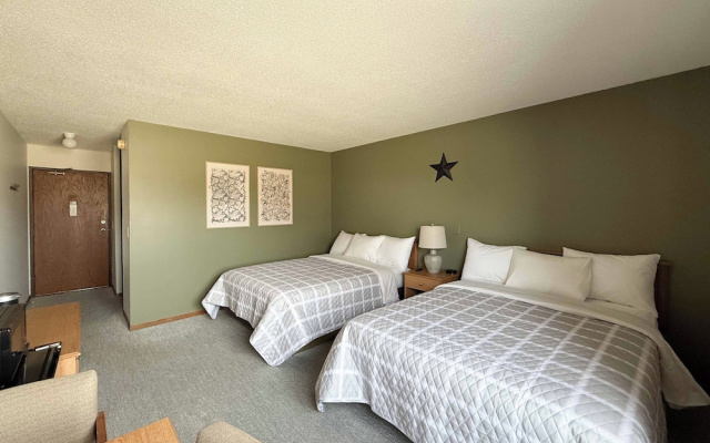 The Trail Inn - Amana IA