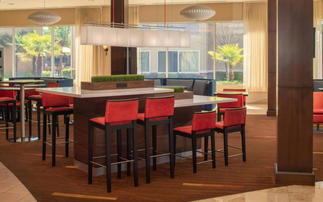 Courtyard by Marriott Sacramento Cal Expo