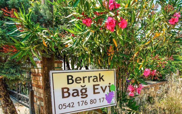 Berrak Bağ Evi
