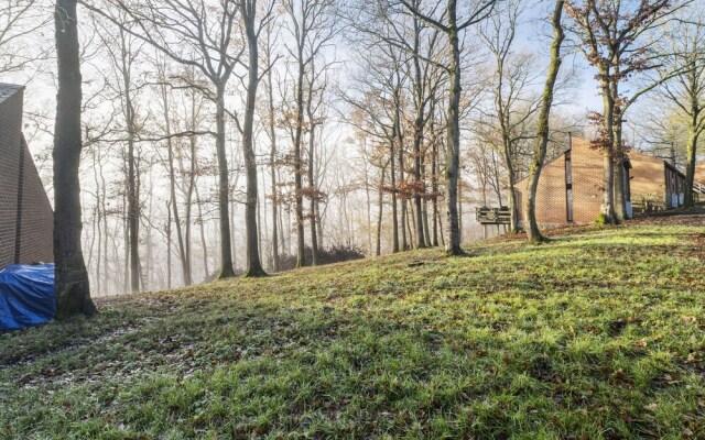 Homey Cottage in Hastière With Garden