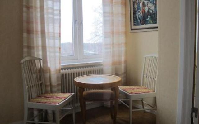 Borrgården Hostel