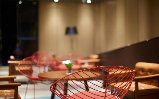 Ji Hotel Hangzhou Zhuantang Academy of Fine Arts