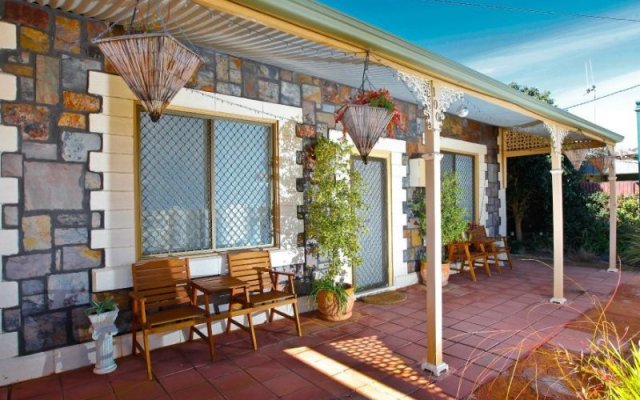Emaroo Cottages Broken Hill - Tramway Terrace