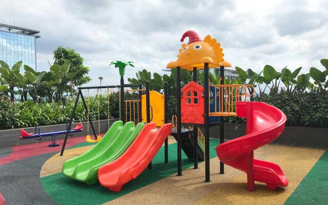 Cozy And Nice Studio At Sayana Bekasi Apartment