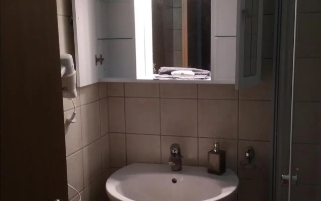KarosPool Apartman