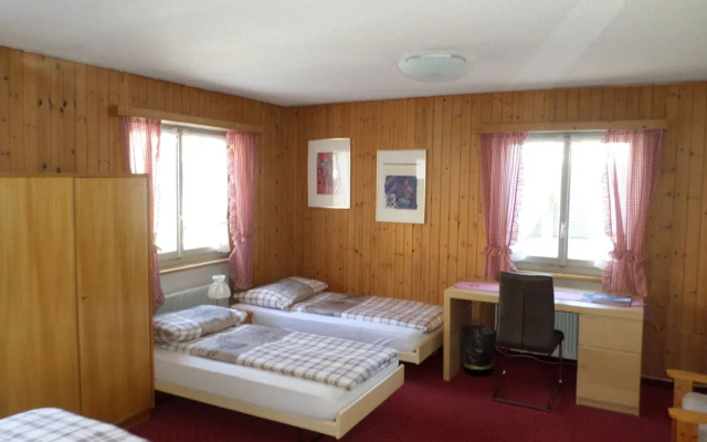 Hotel Mira