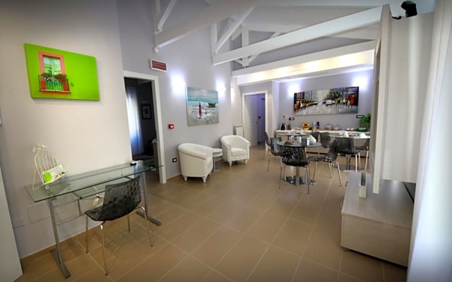 La Corte Del Eeco