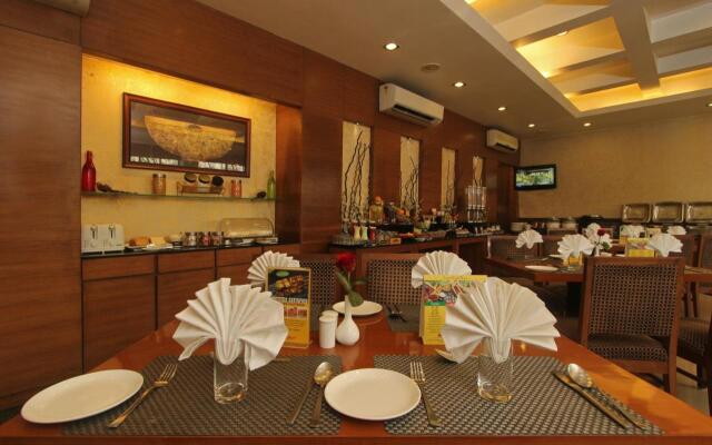 Phoenix Hotel
