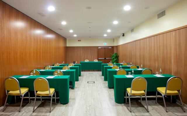 Holiday Inn Cagliari by IHG