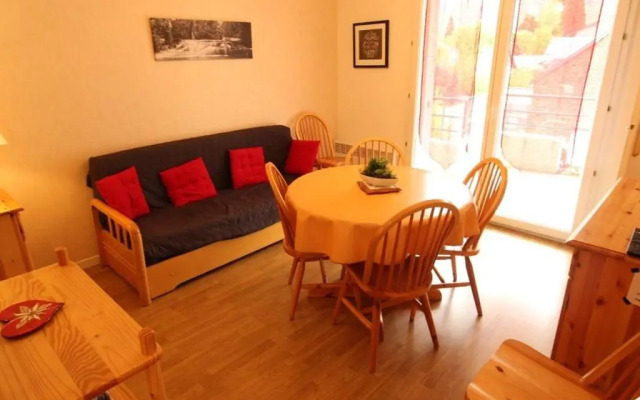 Appartement Bagnères-de-Luchon, 2 pièces, 4 personnes - FR-1-313-170