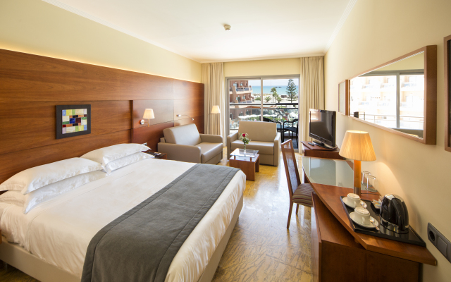 Protur Roquetas Hotel & Spa