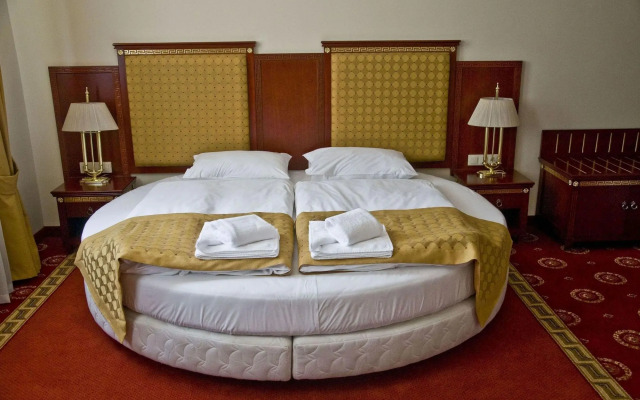 Hotel Holiday Park